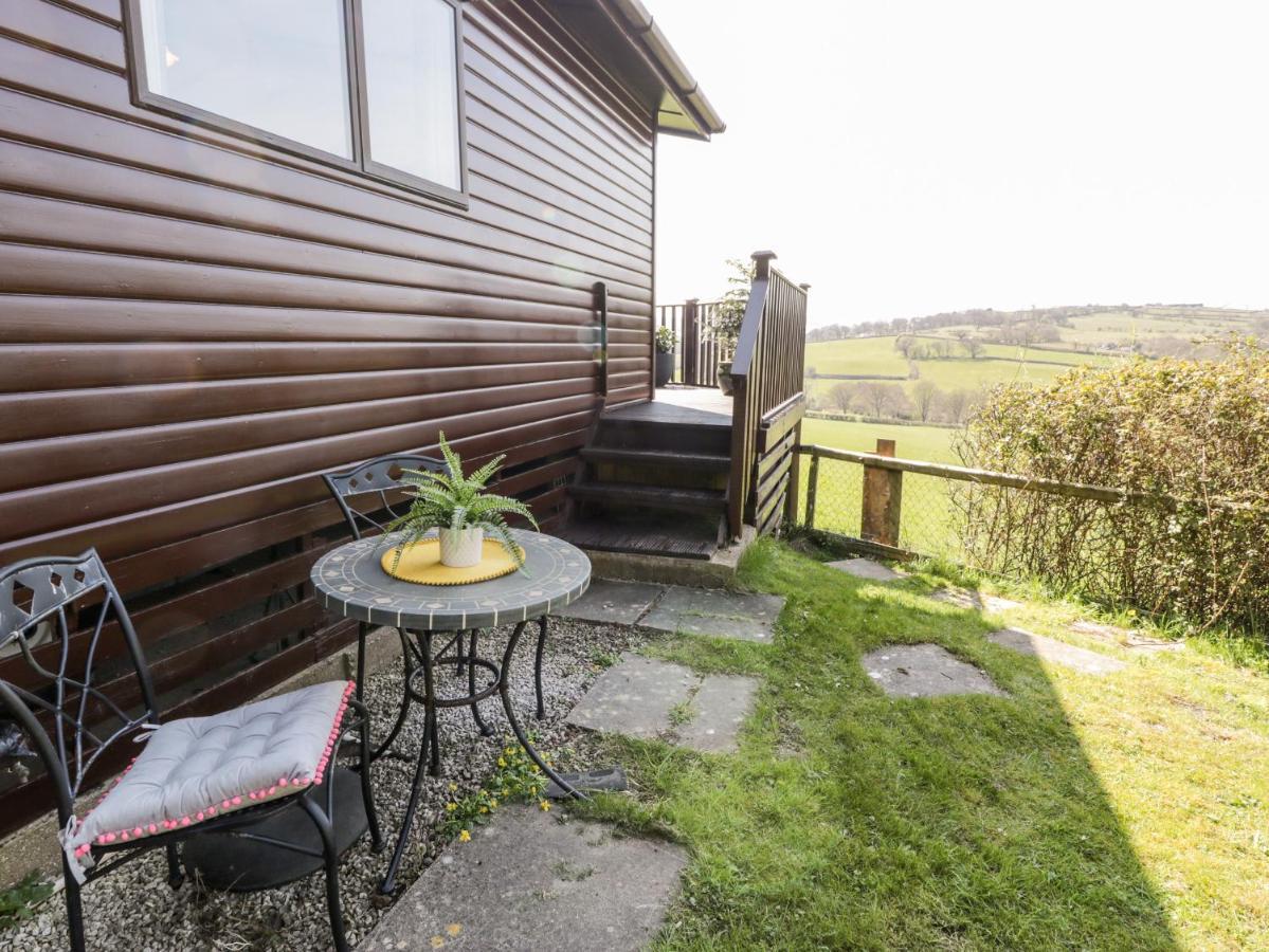 Springtime Lodge Llanddulas Exterior photo
